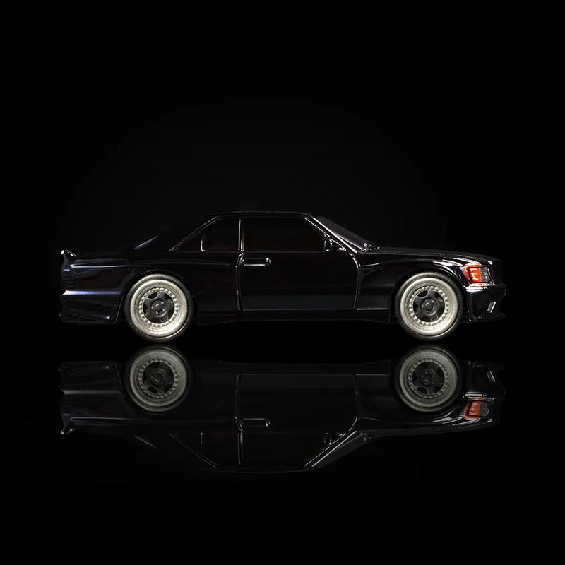 Mercedes-Benz 560 AMG Lighter